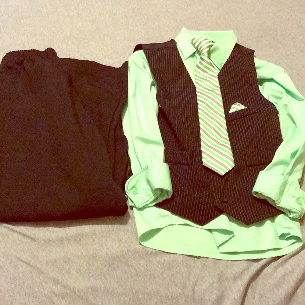 Boys 4 piece dress suit